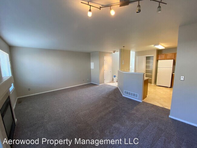 Building Photo - 1273 S Zeno Way
