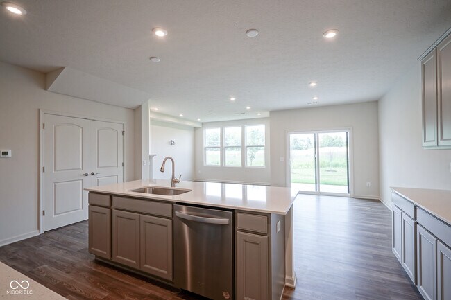 Foto del edificio - 10942 Haflinger Dr