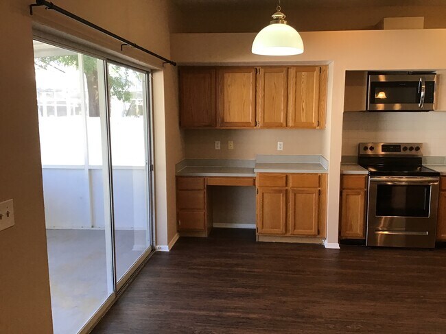 Foto del edificio - 1263 Wyndham Pine Dr