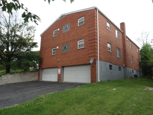 Building Photo - 6206 Elm View Pl