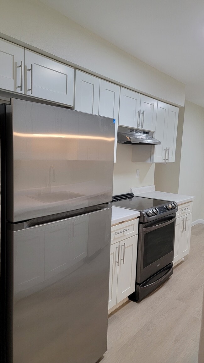 W150S7036 Cornell Cir, Muskego, WI 53150 Townhome Rentals in Muskego