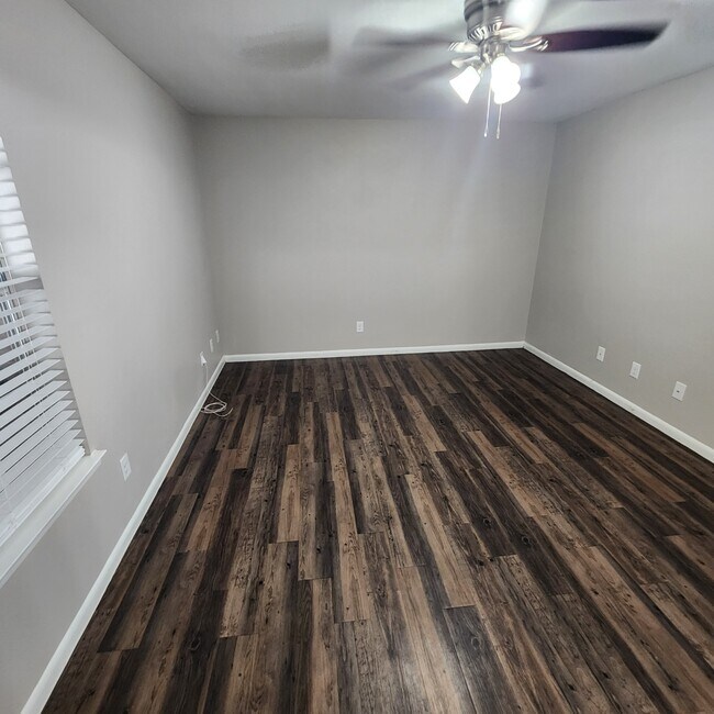 Foto del edificio - Deer Park Apartments - 1407