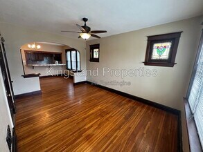 Building Photo - 4947 Arsenal St