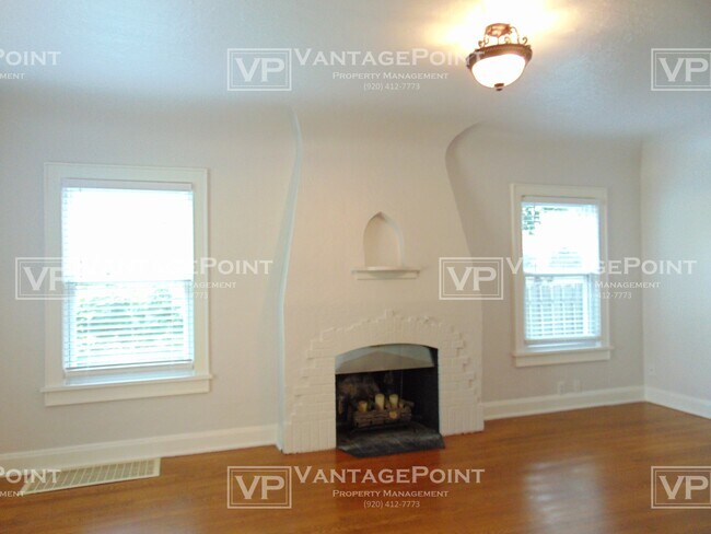 Foto del edificio - 820 Derby Ln