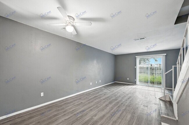 Building Photo - 9510 Olde Towne Row