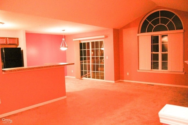 Building Photo - 29702 Fox Run Cir
