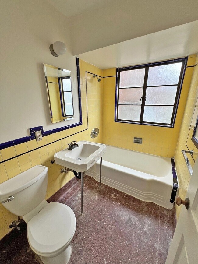 Foto del edificio - 2564 W 5th St