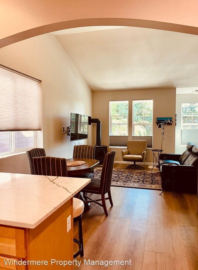 Foto del edificio - 2 br, 2 bath House - 19372 Willet Lane NE