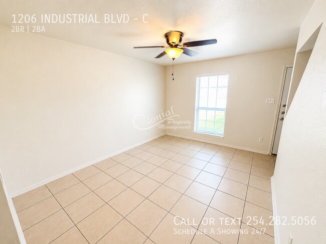 Foto del edificio - 1206 Industrial Blvd