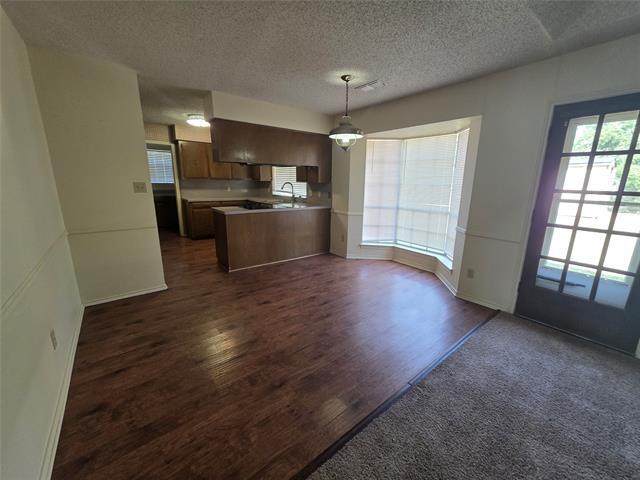 Building Photo - 107 Bluebonnet Trail