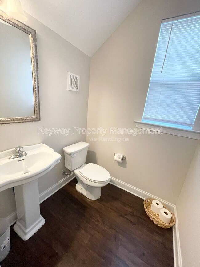 Foto del edificio - 1206 Cobblefield Dr