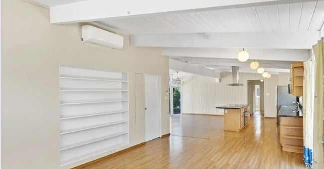 Building Photo - 2085 Sandalwood Ct