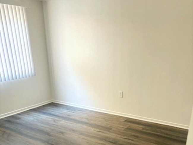 Foto del edificio - 13915 Oxnard St