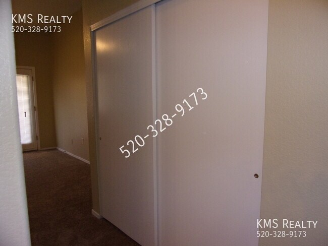 Foto del edificio - 5958 S Wood Crest Dr