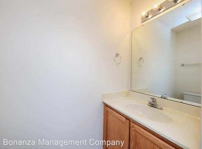 Building Photo - 3 br, 2.5 bath House - 161 Springwood Lane