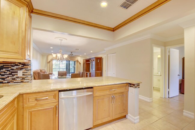 Foto del edificio - 9193 Pecky Cypress Ln