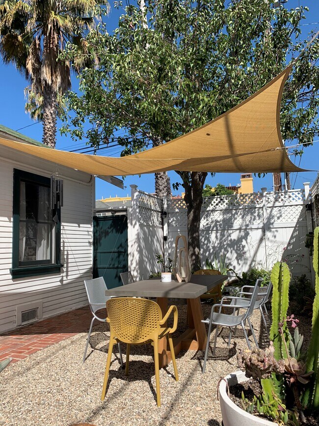 Side Yard - 1414 Idaho Ave