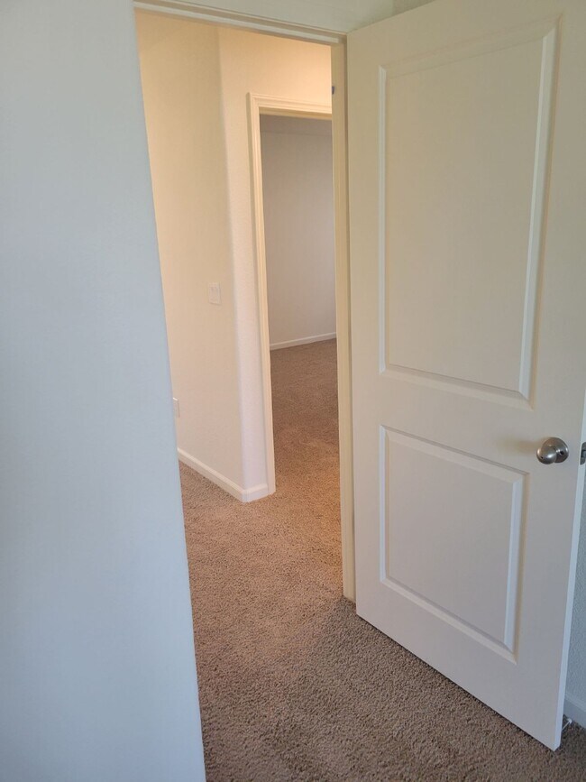 Foto del edificio - $750.00 Off First Month's Rent Move In.......