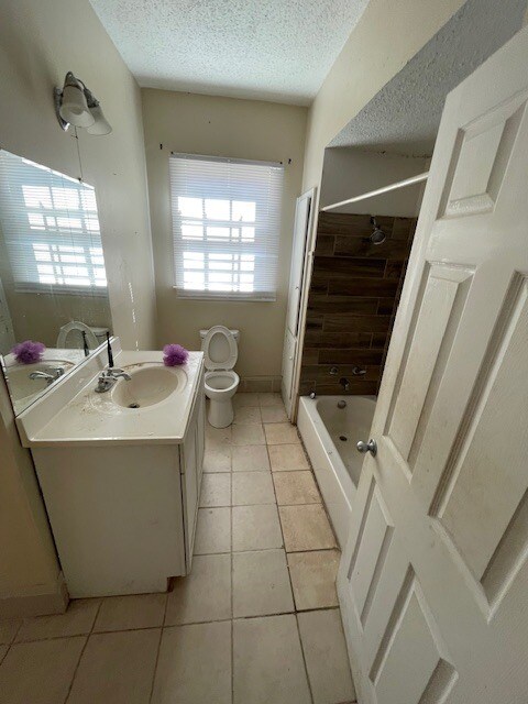 Building Photo - 1058 Alta Vista Blvd