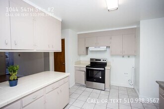 Building Photo - 1044 54th St