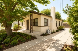 Building Photo - 4723 Arlington Ave