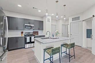 Building Photo - Autry at Legacy