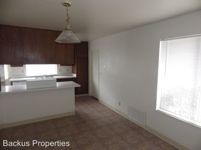 Foto del edificio - 3 br, 2 bath House - 12904 Buchanan Way