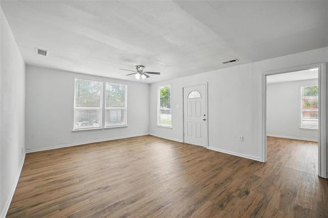 Foto del edificio - 210 N 5th Ave