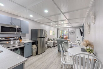 Building Photo - 21 Lagoon Rd