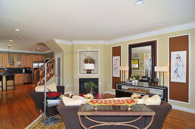 Foto del edificio - 2104 10th St NW