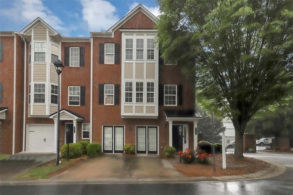 2928 Busbee Pkwy NW, Kennesaw, GA 30144 Townhome Rentals in