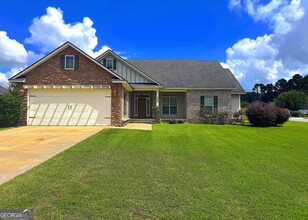 Building Photo - 5049 Carlton Ridge Cir