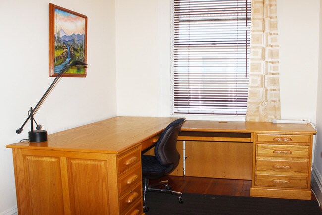 Foto del edificio - 141 Jasper Pl