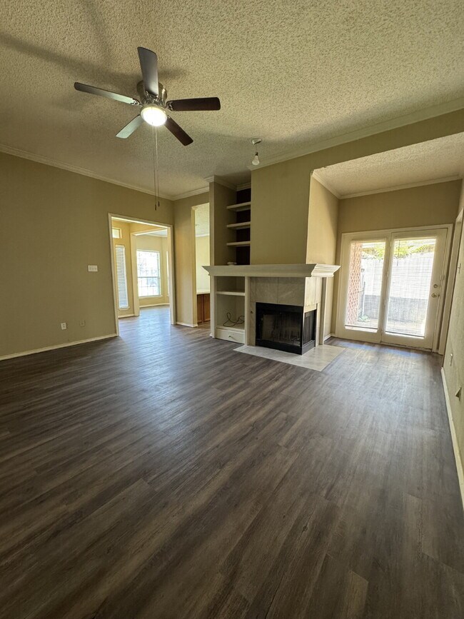 Foto del edificio - House Located Near Shadow Hills Golf Cours...