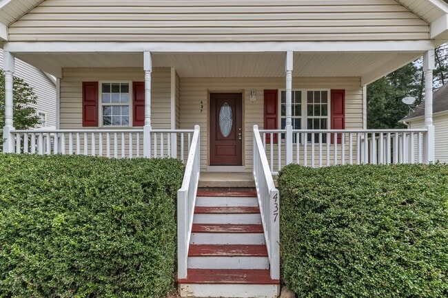Building Photo - 3 Bedroom, 2 Bath Downtown Wake Forest Home!
