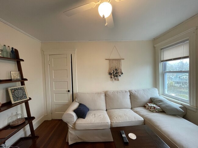 Building Photo - 1 Langham Rd