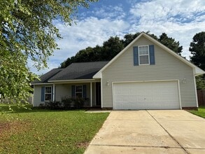 Building Photo - 107 Silverberry Ct