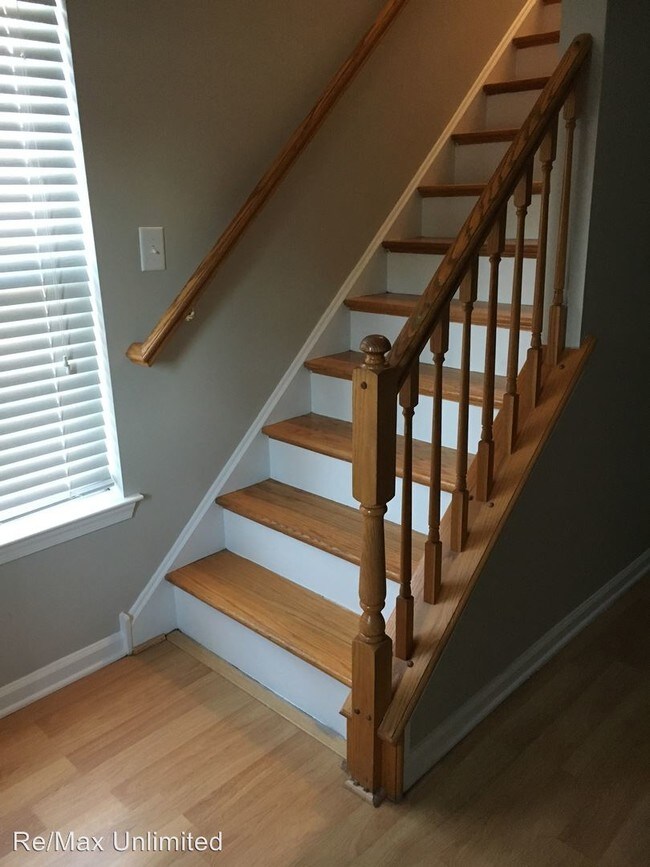 Foto del edificio - 3 br, 2.5 bath House - 39 Alexandra Court