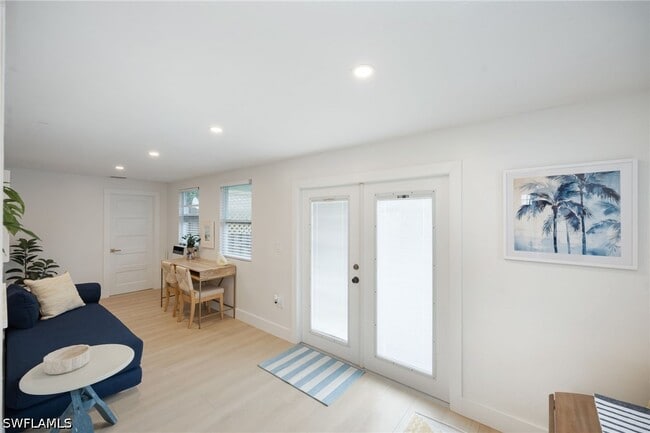 Building Photo - 4525 Fluvia Ave