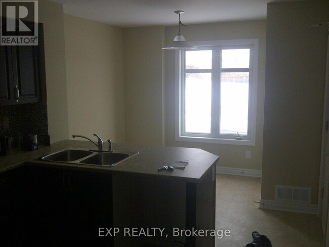 Building Photo - 1118 Klondike Rd