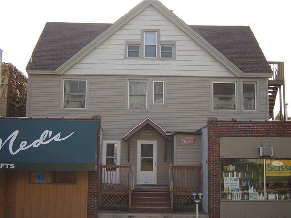 Primary Photo - 2 br, 2 bath Apartment - 719 W. Cross 1
