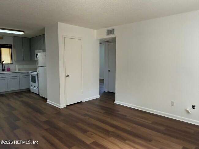 Foto del edificio - 5243 Westchase Ct