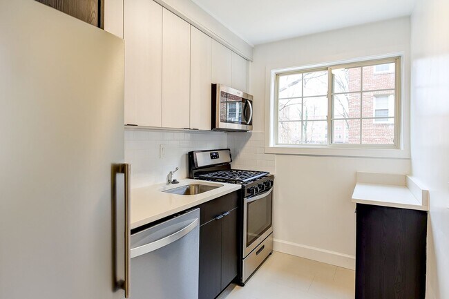 Interior Photo - Pinnacle Apartments