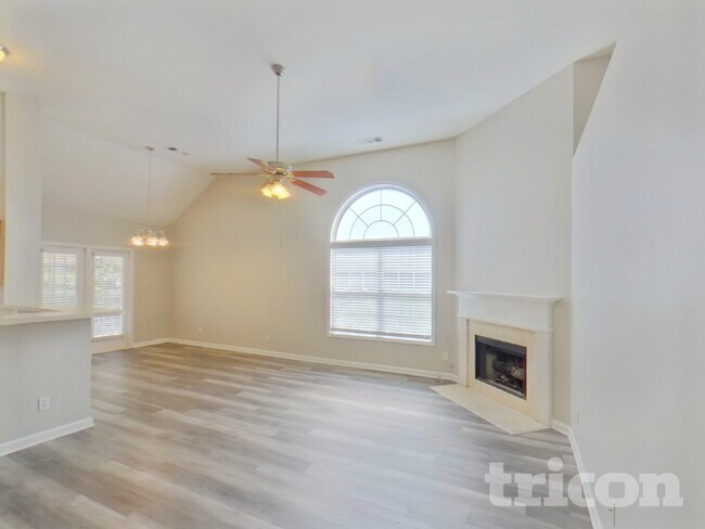 Foto del edificio - 9635 Poole Rd