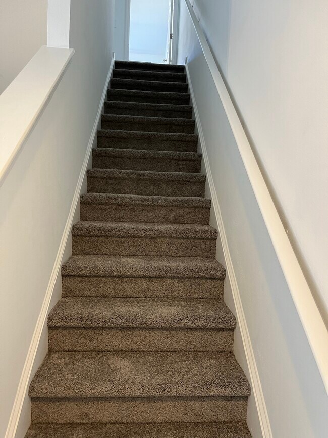 Building Photo - 4629 66th Pl