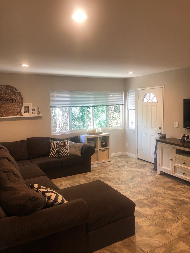 Building Photo - 34386 Via San Juan