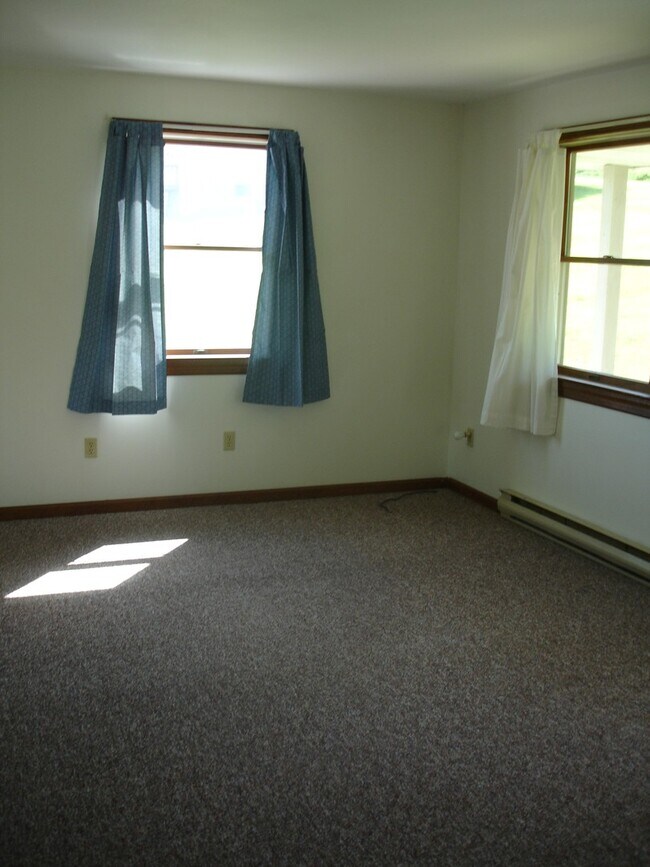 Building Photo - 36 Roberts Road, Nottingham, PA 19362