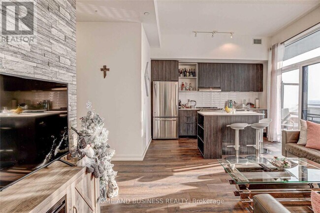 Building Photo - 2520 Eglinton Ave W