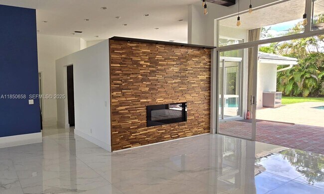 Foto del edificio - 1506 Lantana Ct