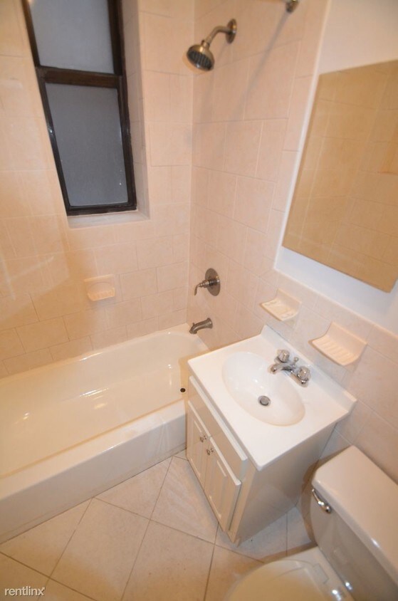 Foto del edificio - 521 W 161st St
